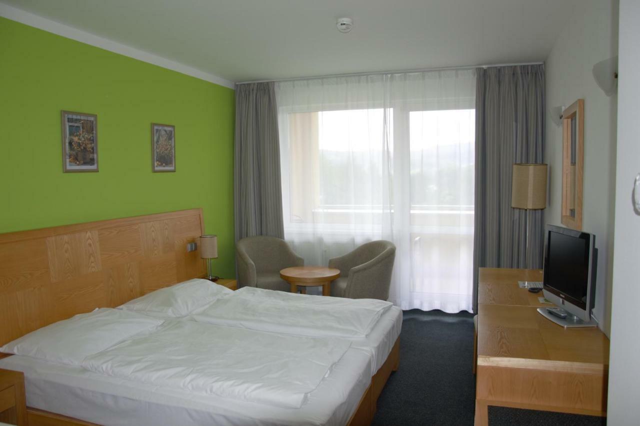 Apartmany Wellness Holiday Фримбурк Екстериор снимка