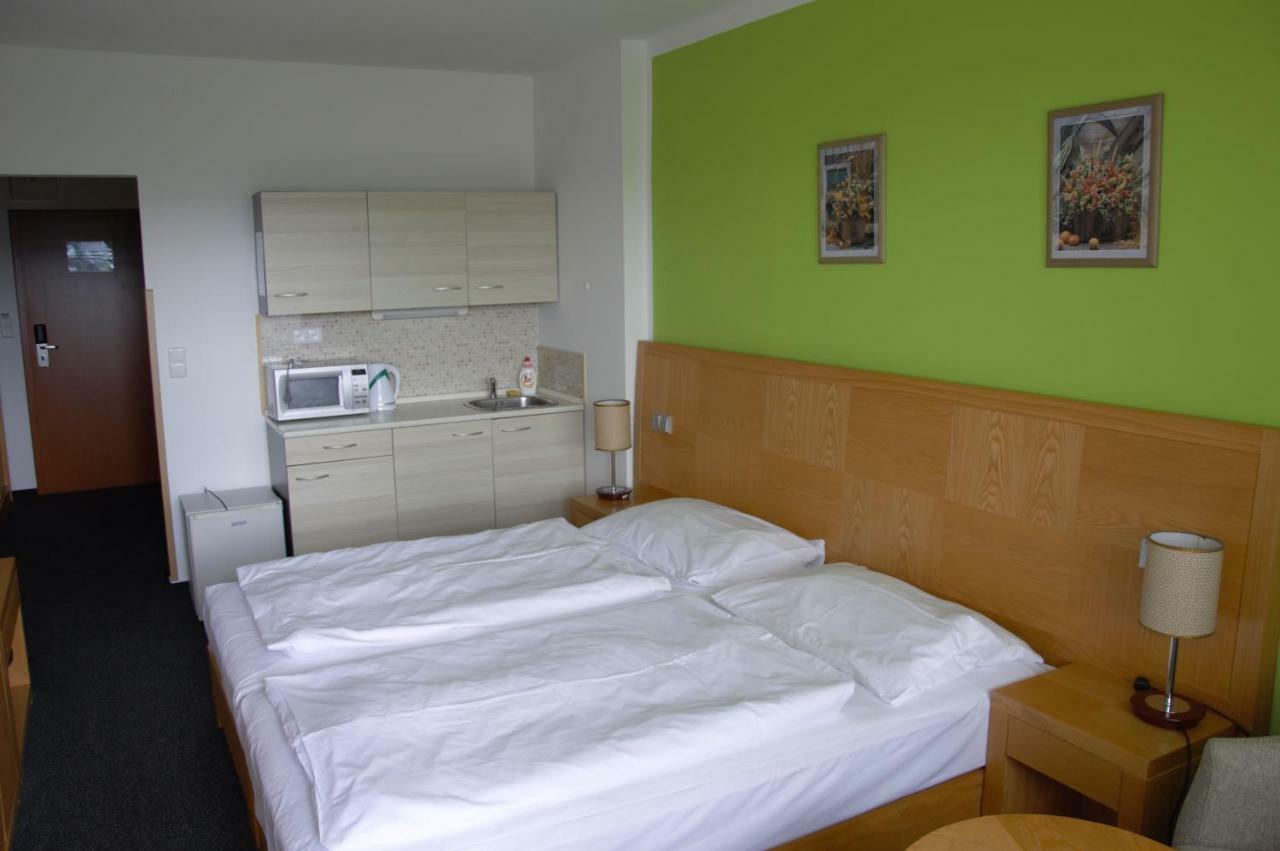 Apartmany Wellness Holiday Фримбурк Екстериор снимка